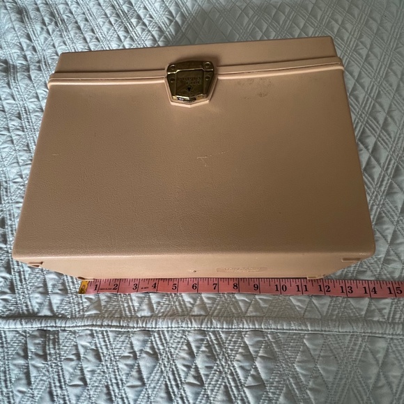 Vintage Brown/Tan Plastic Ballonoff File Storage Organizer Box Portafile - Picture 5 of 16